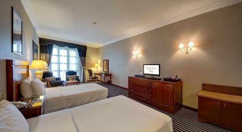 Ascot Hotel Дубай Екстериор снимка