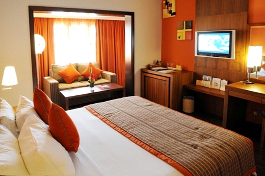 Ascot Hotel Дубай Екстериор снимка