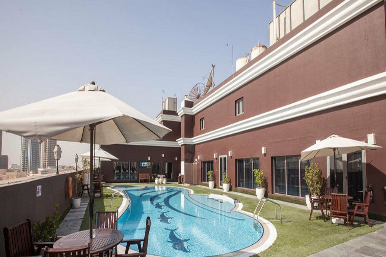 Ascot Hotel Дубай Екстериор снимка